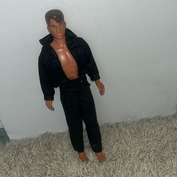 Vintage New Kids On The Block Dolls 6 Piece Set 1990s Hangin’ Loose Figures - Picture 9 of 10